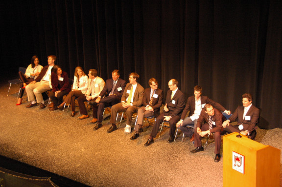 Alumni speak to Brentwood students - Brentwood College School